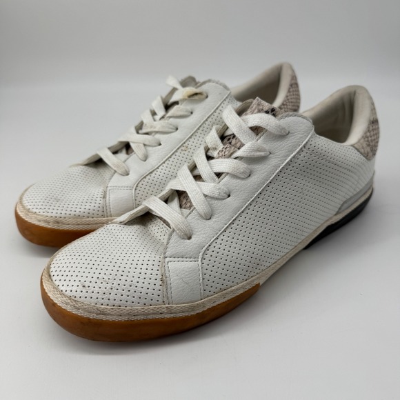 Universal Thread Shoes - White Snakeskin Faux Leather Sneakers Women 9.5 Low Top Casual Universal Thread